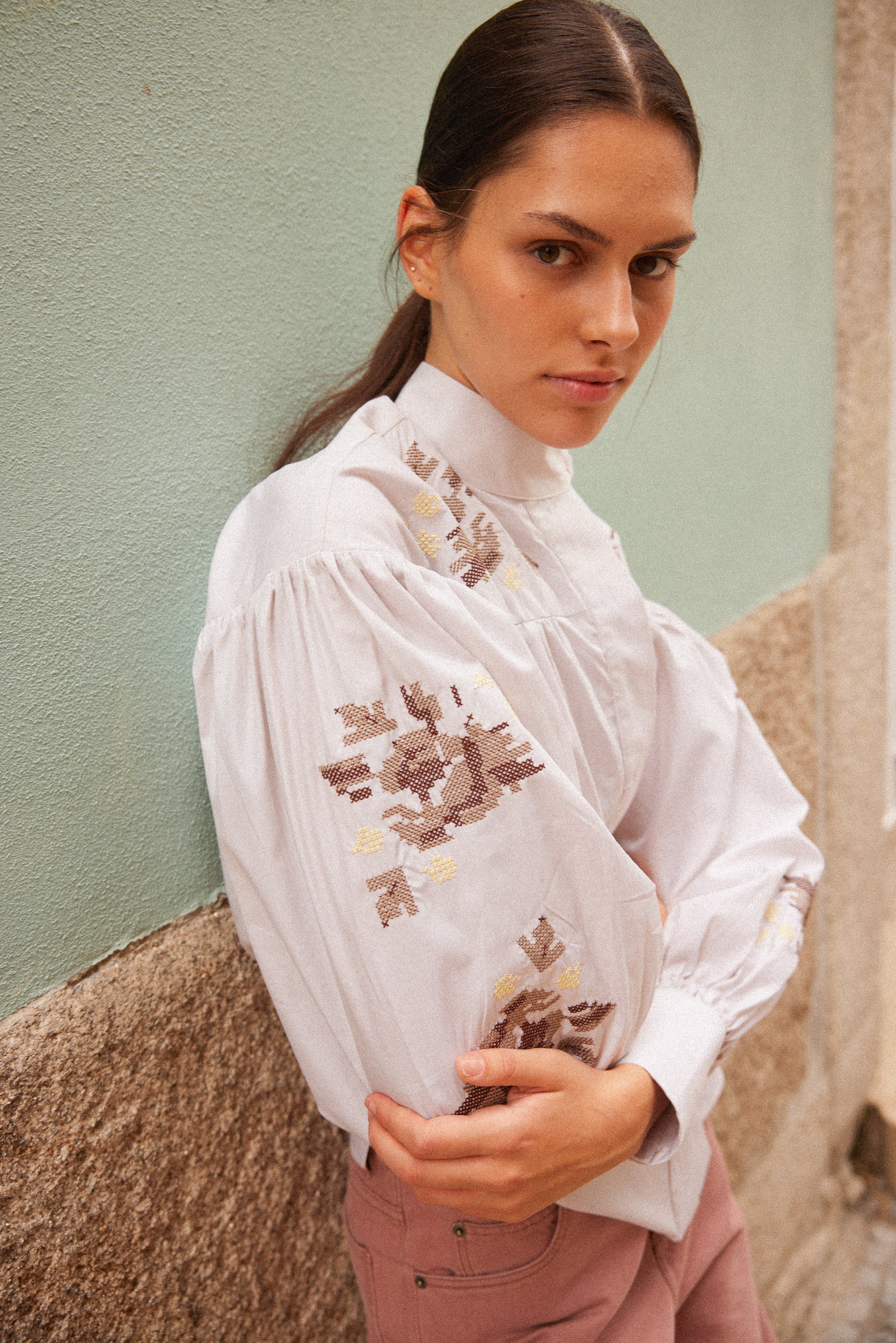 Lilla Beige Shirt