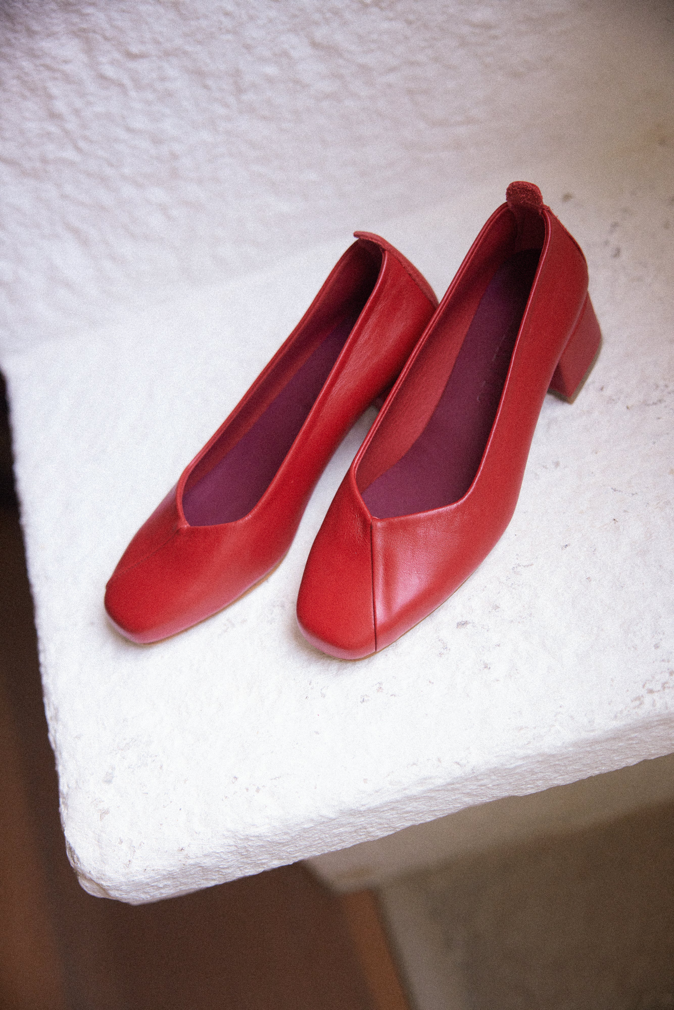 Elodie Heeled Flat